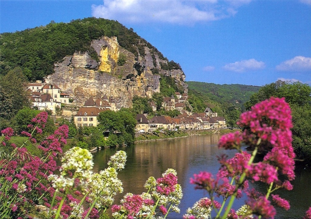 Voyage - Vendredi 6 avril à 08h30 - Documentaire : "Le Périgord"